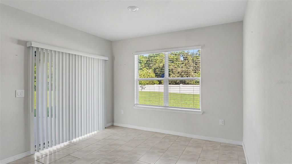 For Sale: $335,000 (3 beds, 2 baths, 1659 Square Feet)
