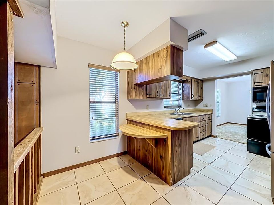 En Venta: $559,000 (3 camas, 2 baños, 1864 Pies cuadrados)
