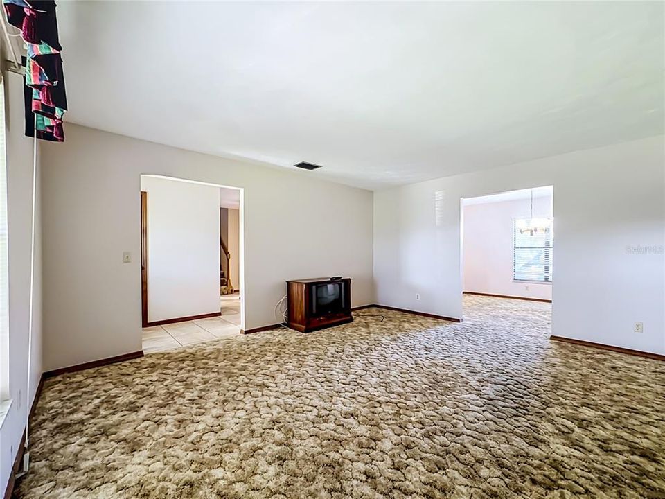 En Venta: $559,000 (3 camas, 2 baños, 1864 Pies cuadrados)