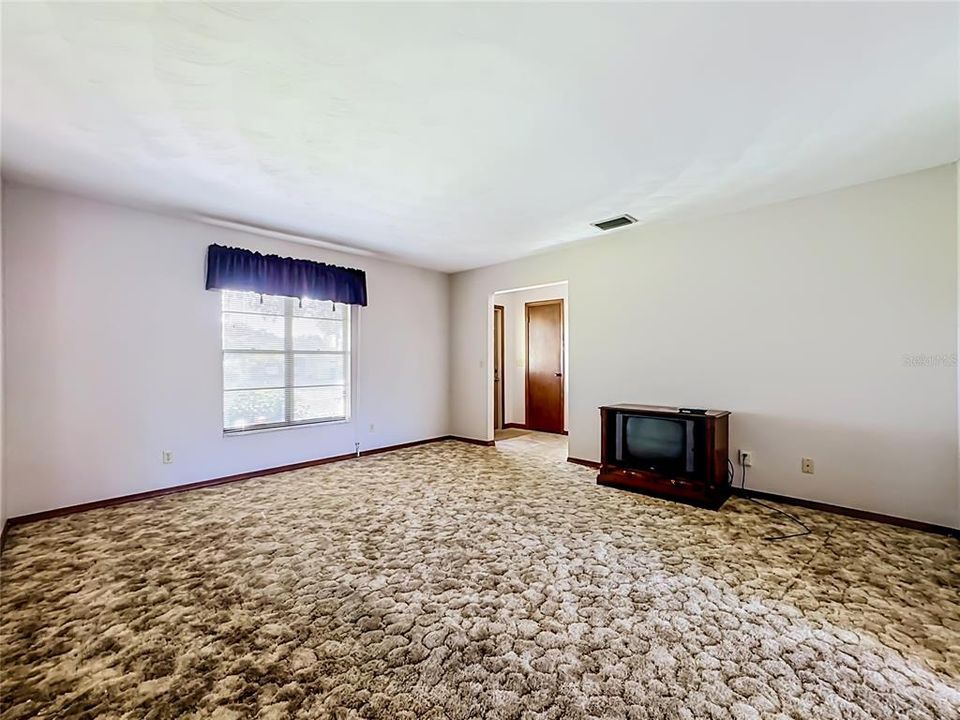 En Venta: $559,000 (3 camas, 2 baños, 1864 Pies cuadrados)