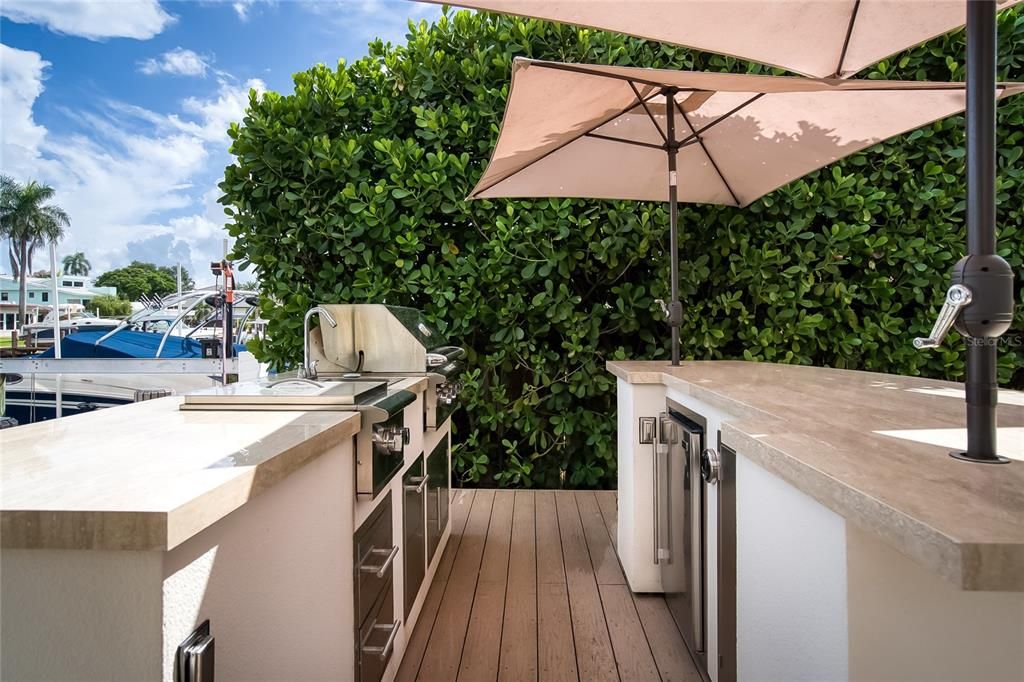 For Sale: $1,800,000 (3 beds, 3 baths, 2856 Square Feet)