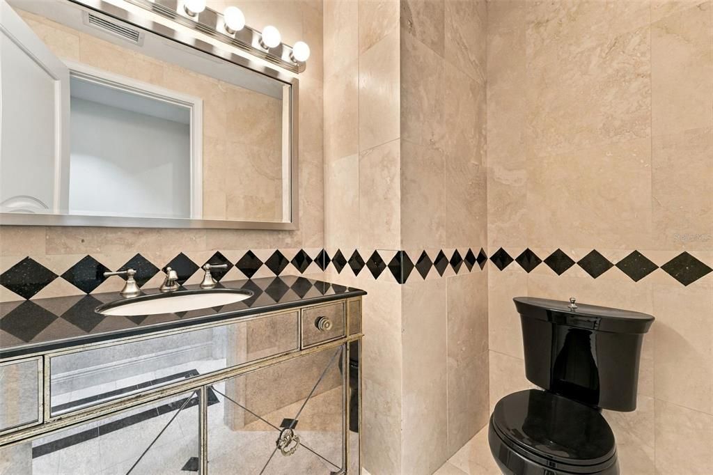 For Sale: $625,000 (3 beds, 3 baths, 2512 Square Feet)