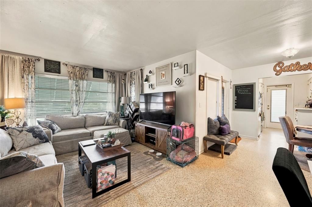 For Sale: $615,000 (4 beds, 0 baths, 1820 Square Feet)
