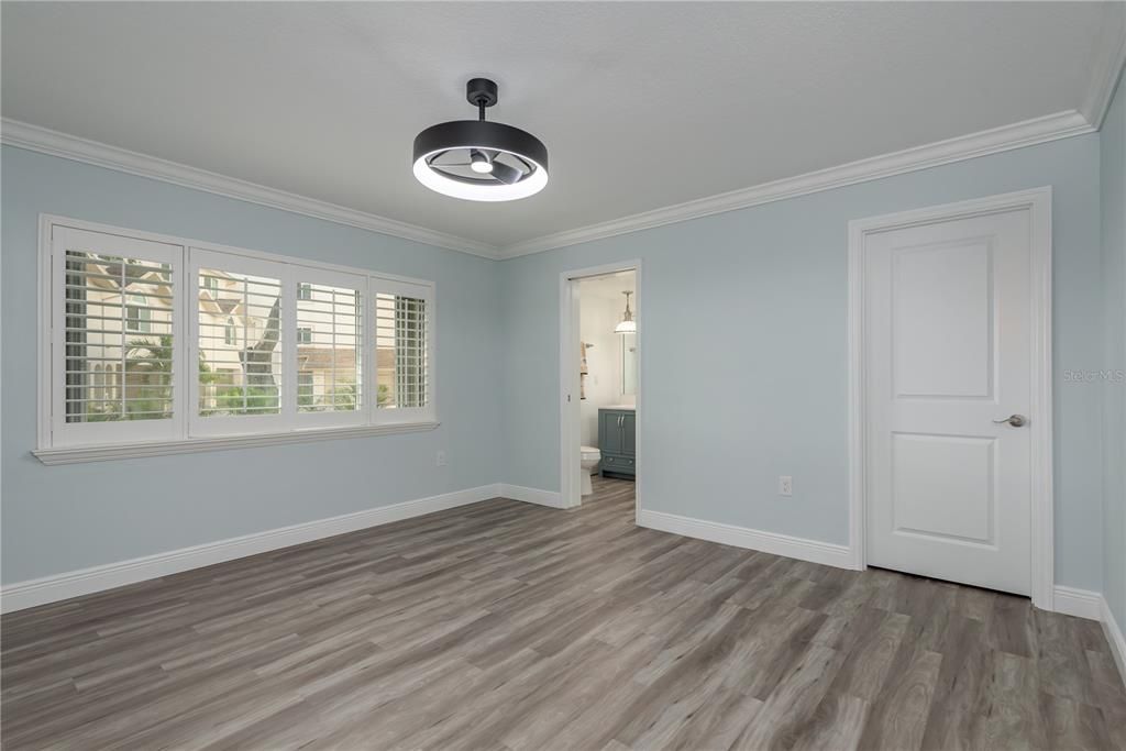 For Sale: $525,000 (2 beds, 2 baths, 1325 Square Feet)