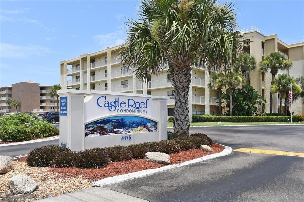 For Sale: $399,000 (2 beds, 2 baths, 1000 Square Feet)