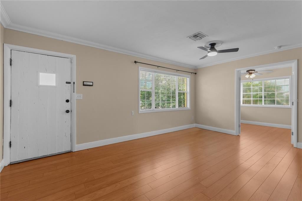 Active With Contract: $299,000 (3 beds, 2 baths, 1344 Square Feet)