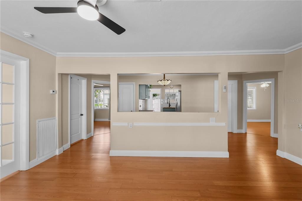 Active With Contract: $299,000 (3 beds, 2 baths, 1344 Square Feet)