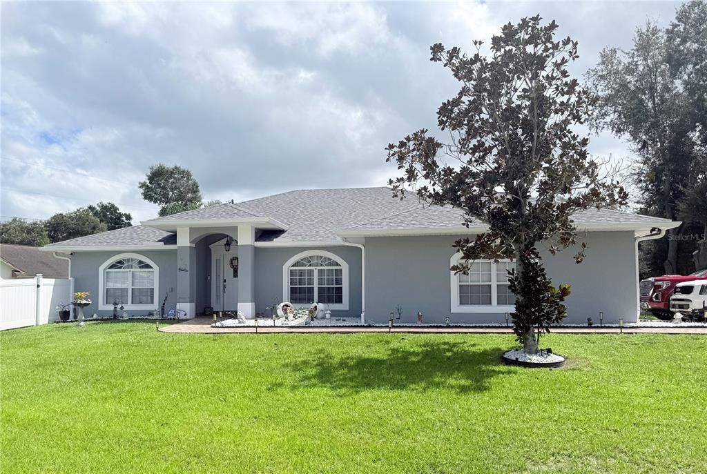 En Venta: $459,900 (4 camas, 3 baños, 2292 Pies cuadrados)
