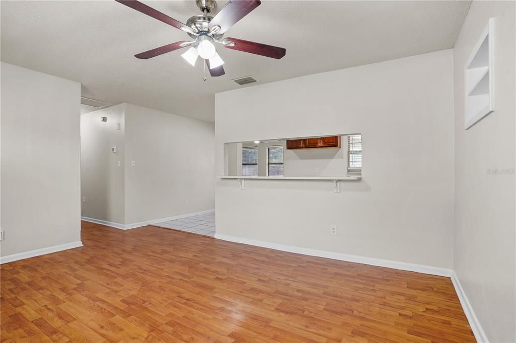For Sale: $375,000 (3 beds, 2 baths, 1830 Square Feet)