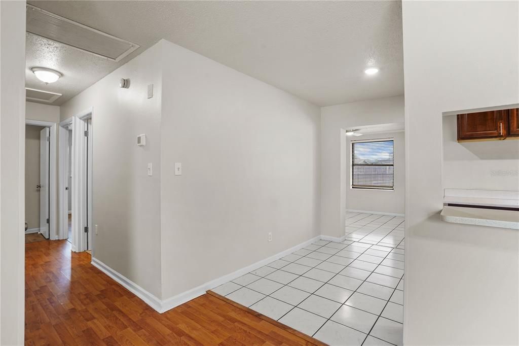 For Sale: $375,000 (3 beds, 2 baths, 1830 Square Feet)