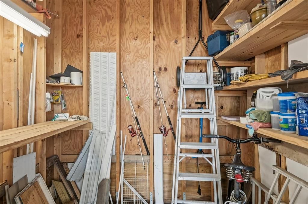 На продажу: $134,000 (2 спален, 2 ванн, 770 Квадратных фут)