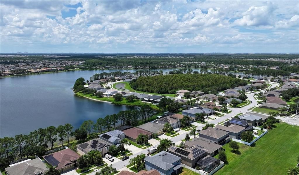 For Rent: $3,000 (4 beds, 2 baths, 2487 Square Feet)