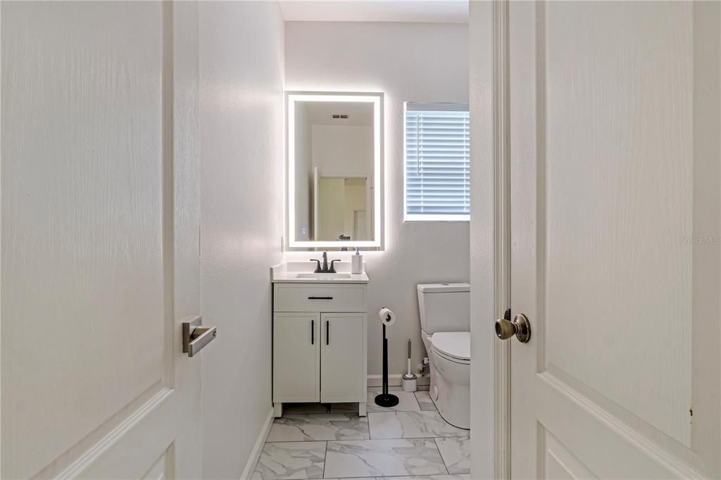 Active With Contract: $320,000 (4 beds, 2 baths, 1467 Square Feet)