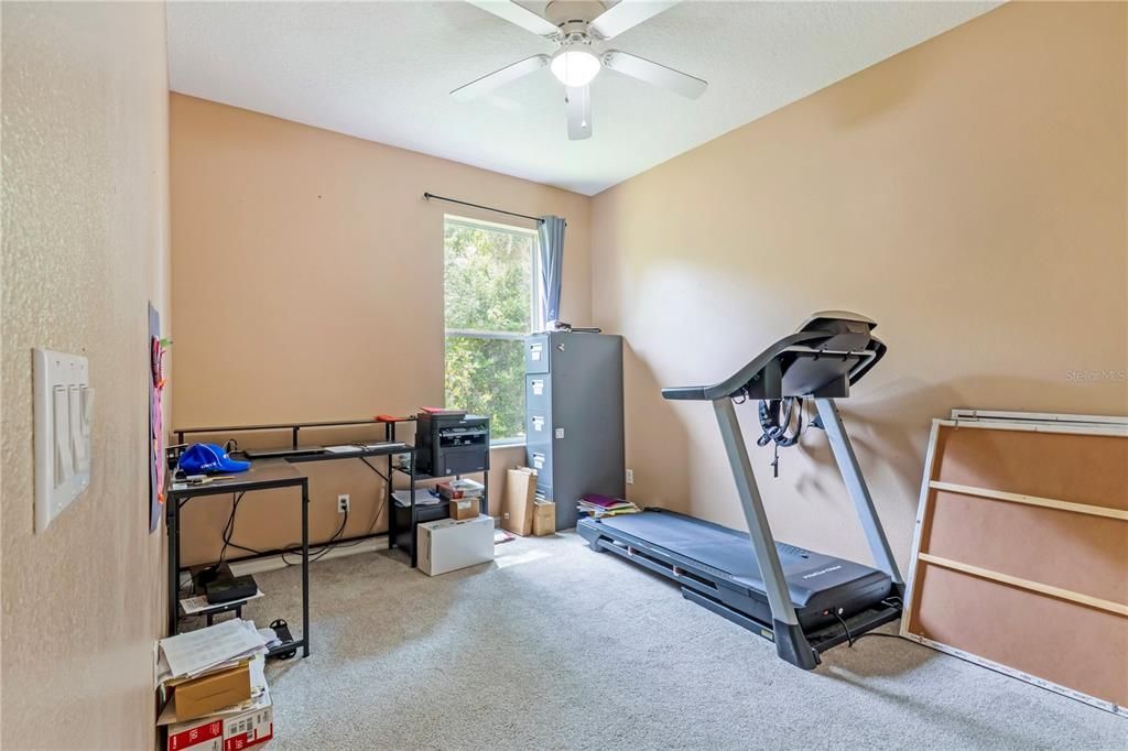 Active With Contract: $320,000 (4 beds, 2 baths, 1467 Square Feet)