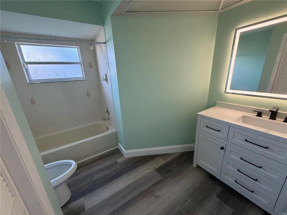 На продажу: $449,000 (3 спален, 2 ванн, 1740 Квадратных фут)