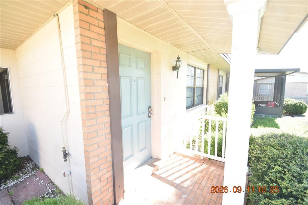 For Rent: $1,295 (1 beds, 1 baths, 798 Square Feet)
