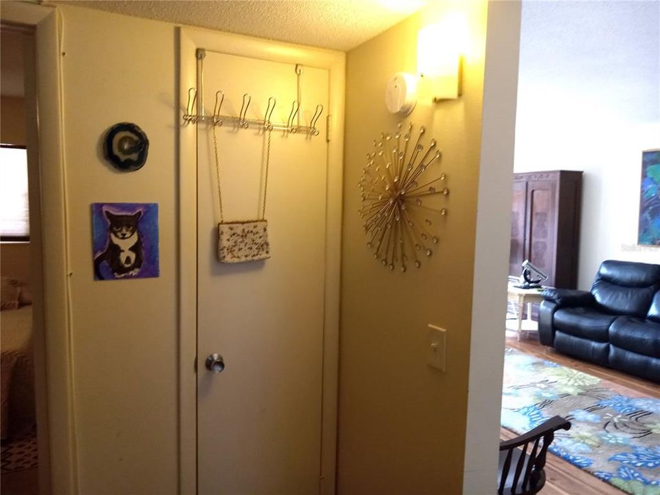 В аренду: $1,750 (2 спален, 2 ванн, 1400 Квадратных фут)