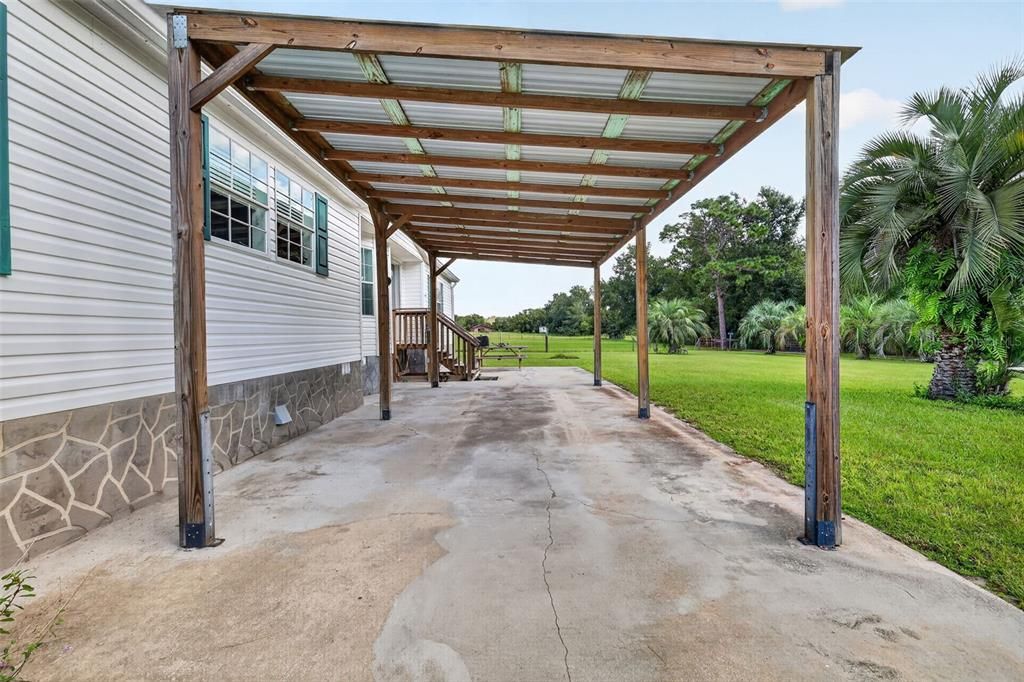 En Venta: $449,000 (3 camas, 2 baños, 2876 Pies cuadrados)