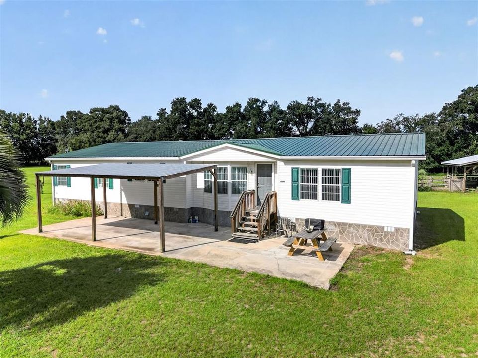En Venta: $449,000 (3 camas, 2 baños, 2876 Pies cuadrados)
