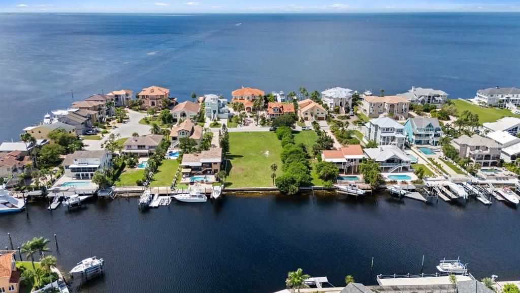 Active With Contract: $550,000 (0.28 acres)