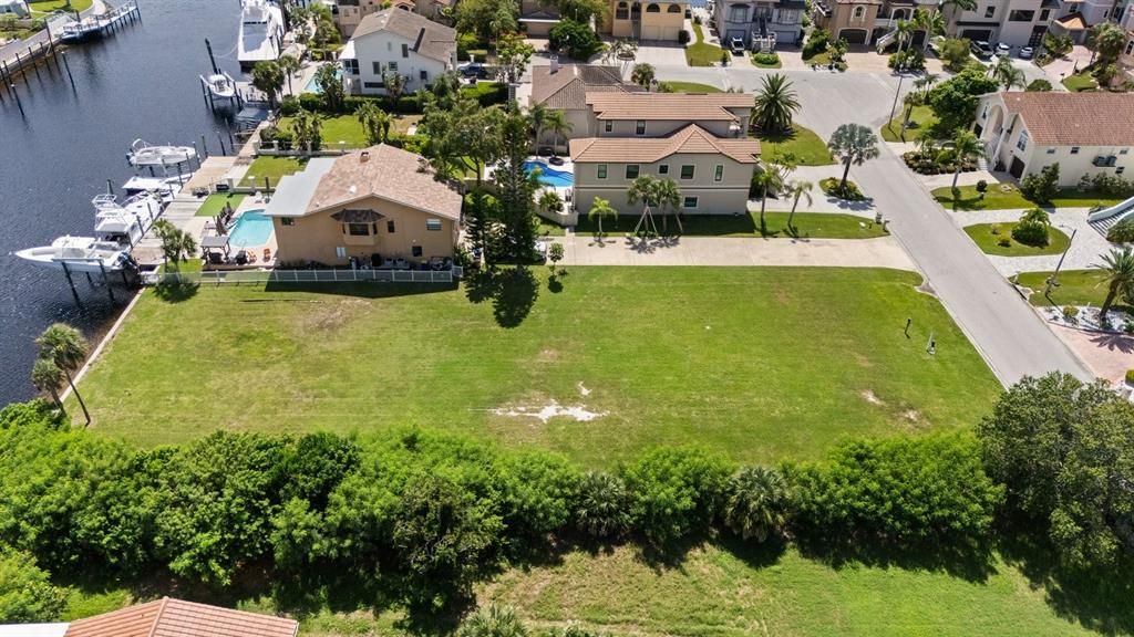 Active With Contract: $550,000 (0.28 acres)