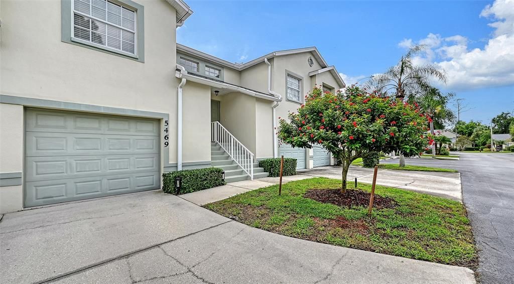For Sale: $249,900 (3 beds, 2 baths, 1208 Square Feet)