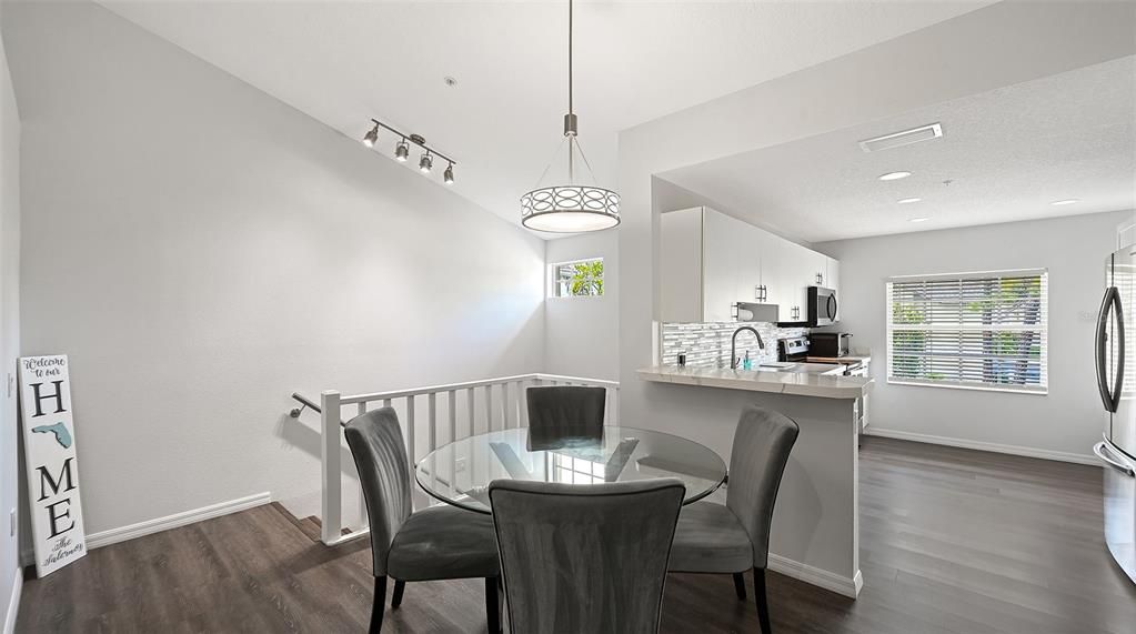 For Sale: $249,900 (3 beds, 2 baths, 1208 Square Feet)