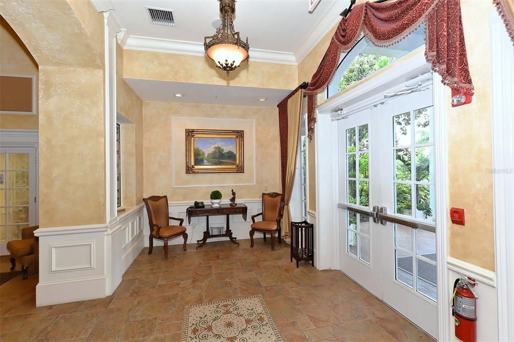 For Sale: $249,900 (3 beds, 2 baths, 1208 Square Feet)