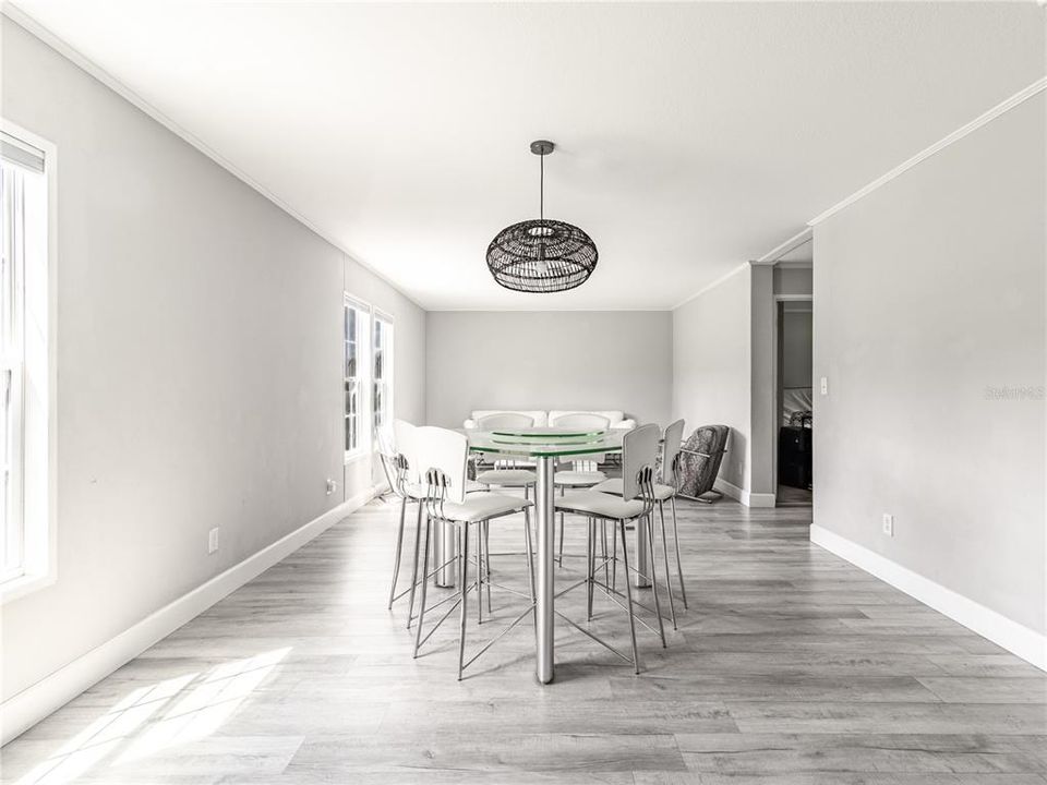 For Sale: $595,900 (3 beds, 2 baths, 1456 Square Feet)