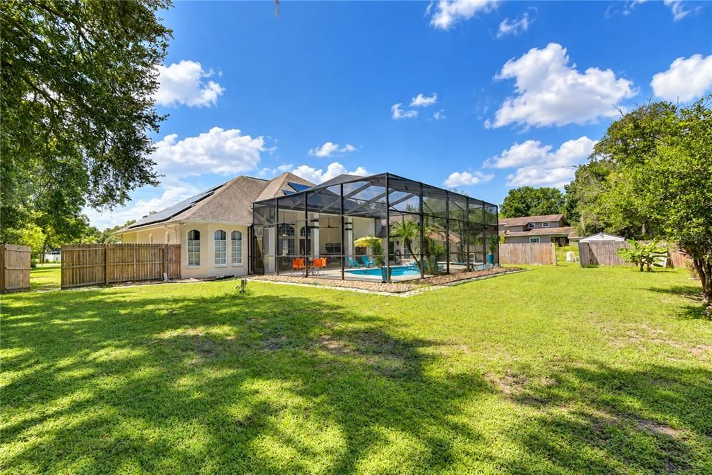 En Venta: $775,000 (3 camas, 2 baños, 2692 Pies cuadrados)