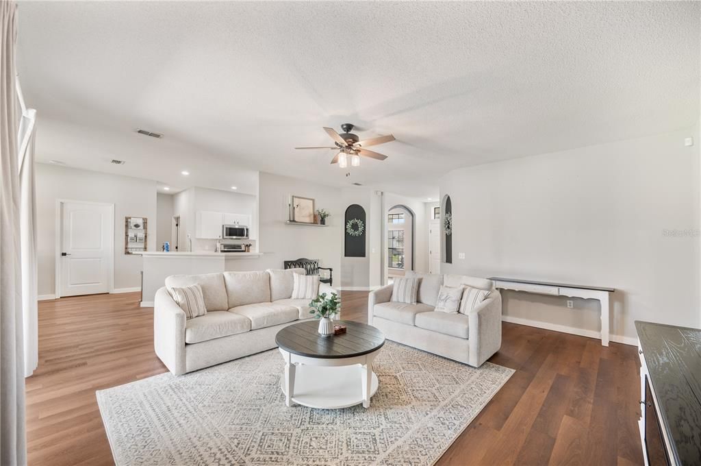 For Sale: $438,000 (4 beds, 3 baths, 2326 Square Feet)