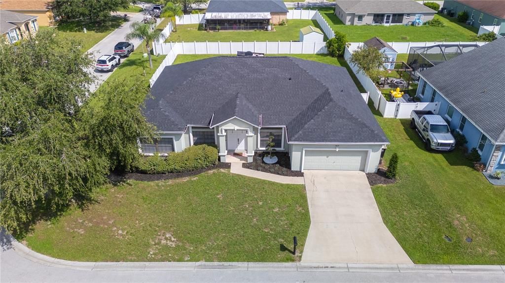 For Sale: $438,000 (4 beds, 3 baths, 2326 Square Feet)