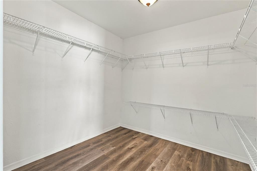 En Venta: $399,000 (3 camas, 2 baños, 2157 Pies cuadrados)