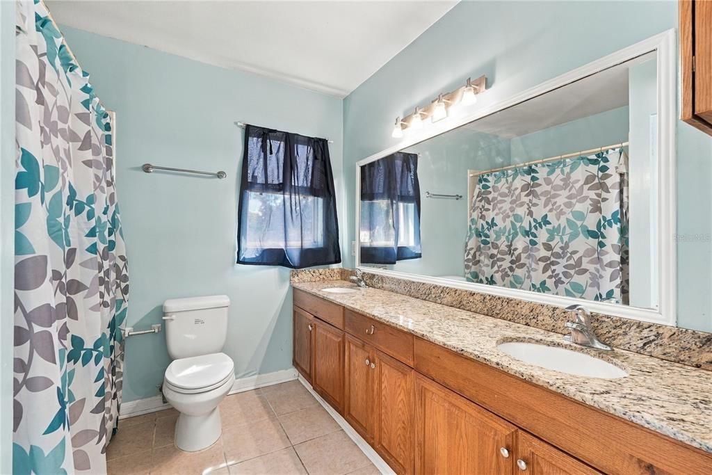 En Venta: $399,000 (3 camas, 2 baños, 2157 Pies cuadrados)