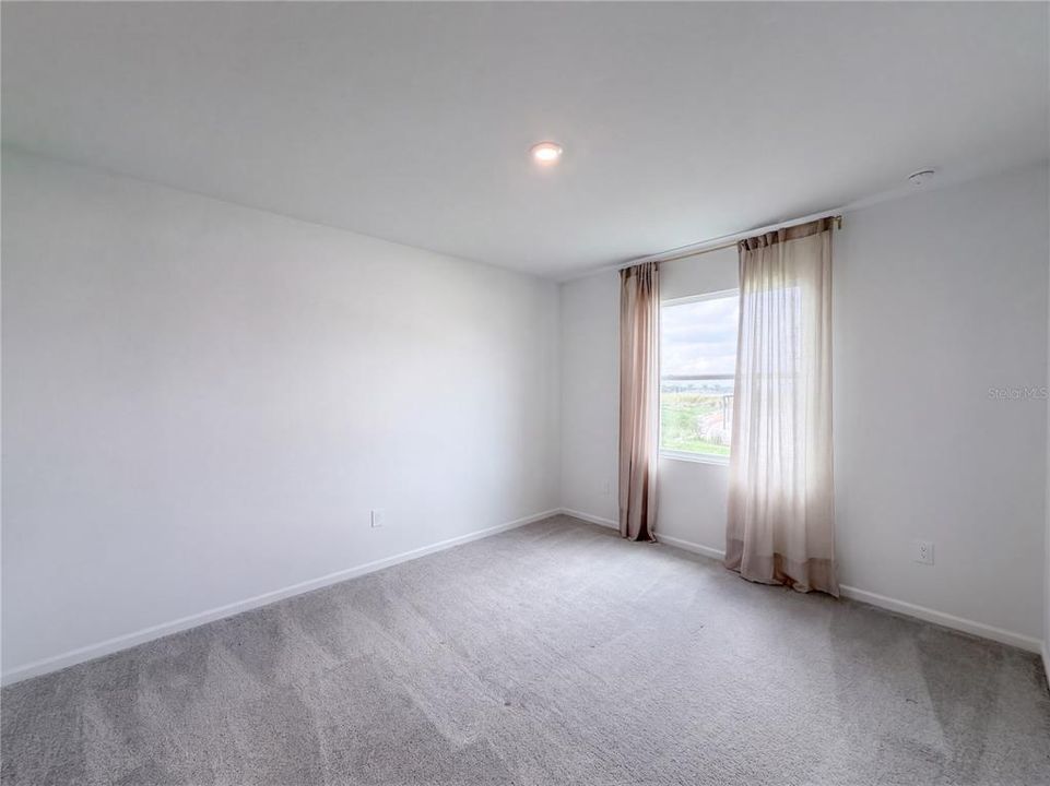 En Venta: $349,000 (5 camas, 3 baños, 2088 Pies cuadrados)