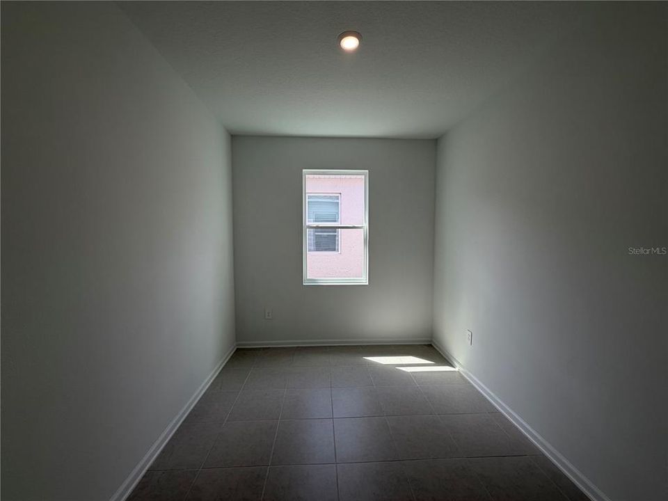 En Venta: $349,000 (5 camas, 3 baños, 2088 Pies cuadrados)