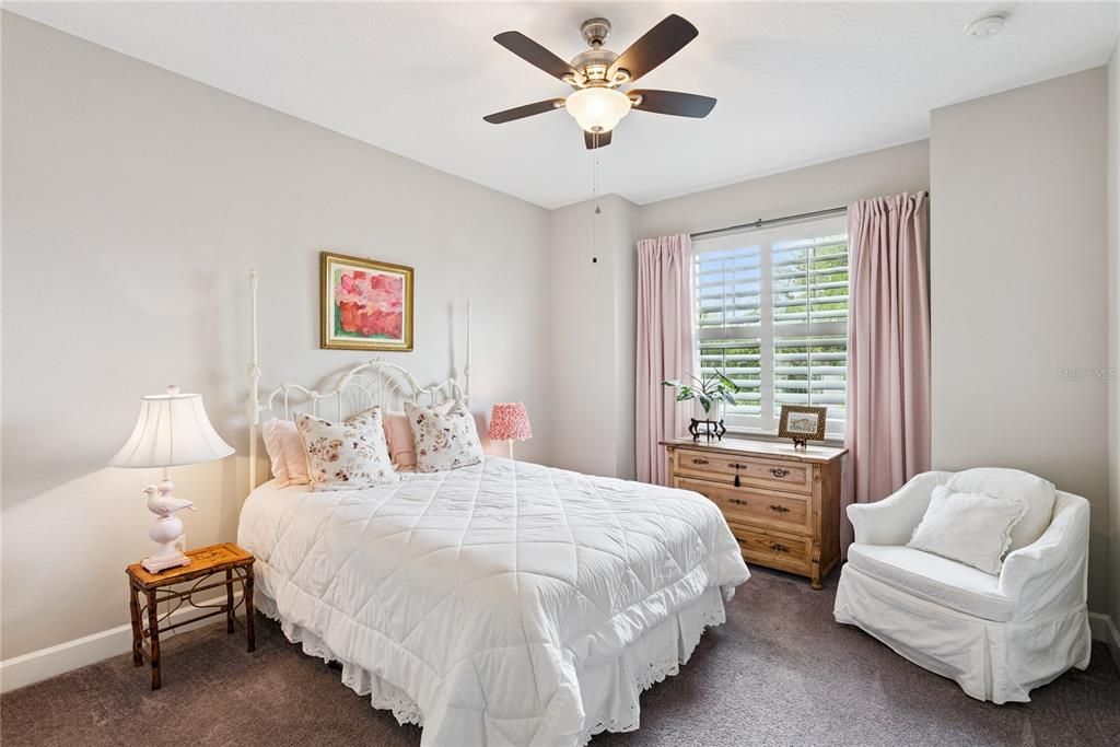 For Rent: $2,500 (3 beds, 3 baths, 2185 Square Feet)