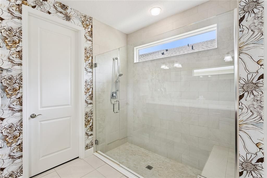 For Rent: $2,500 (3 beds, 3 baths, 2185 Square Feet)