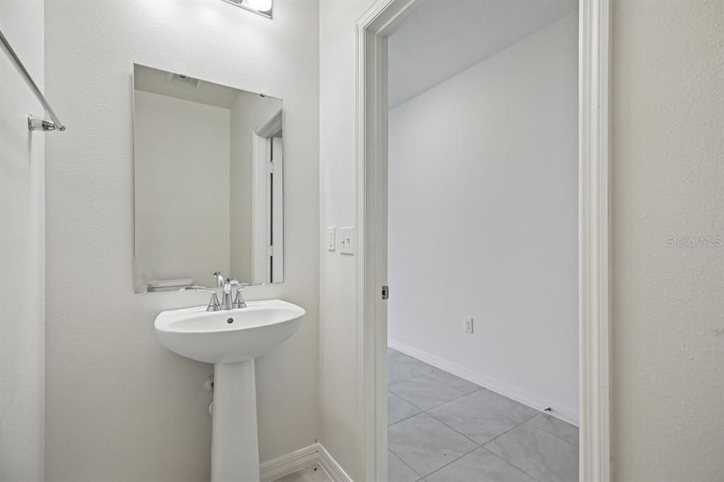 For Sale: $229,485 (3 beds, 2 baths, 1557 Square Feet)