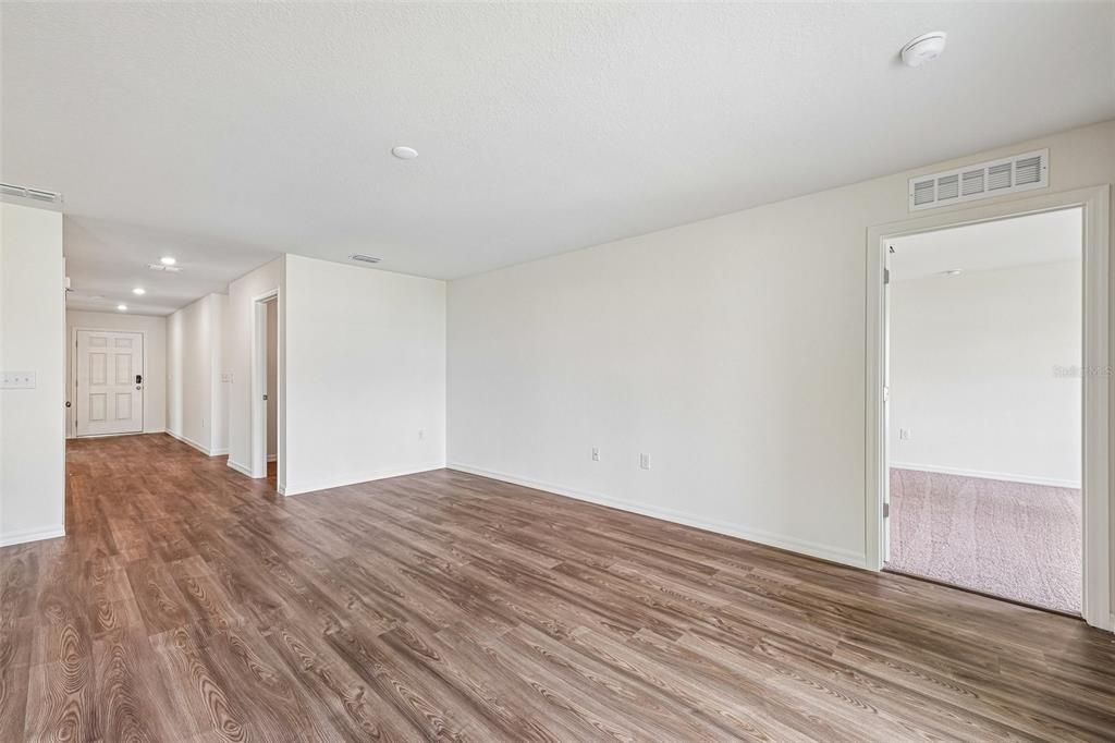 For Sale: $361,990 (4 beds, 2 baths, 1808 Square Feet)