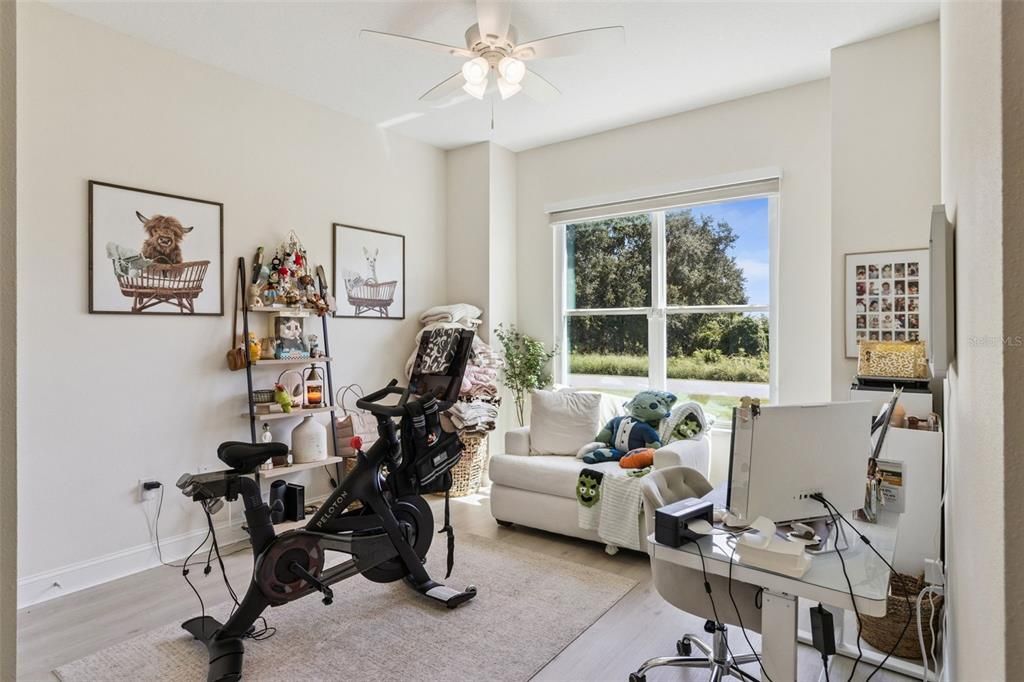 For Sale: $570,000 (4 beds, 3 baths, 2416 Square Feet)
