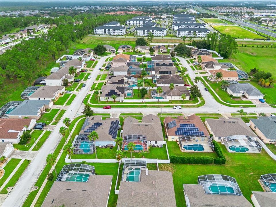 На продажу: $589,990 (4 спален, 3 ванн, 2208 Квадратных фут)