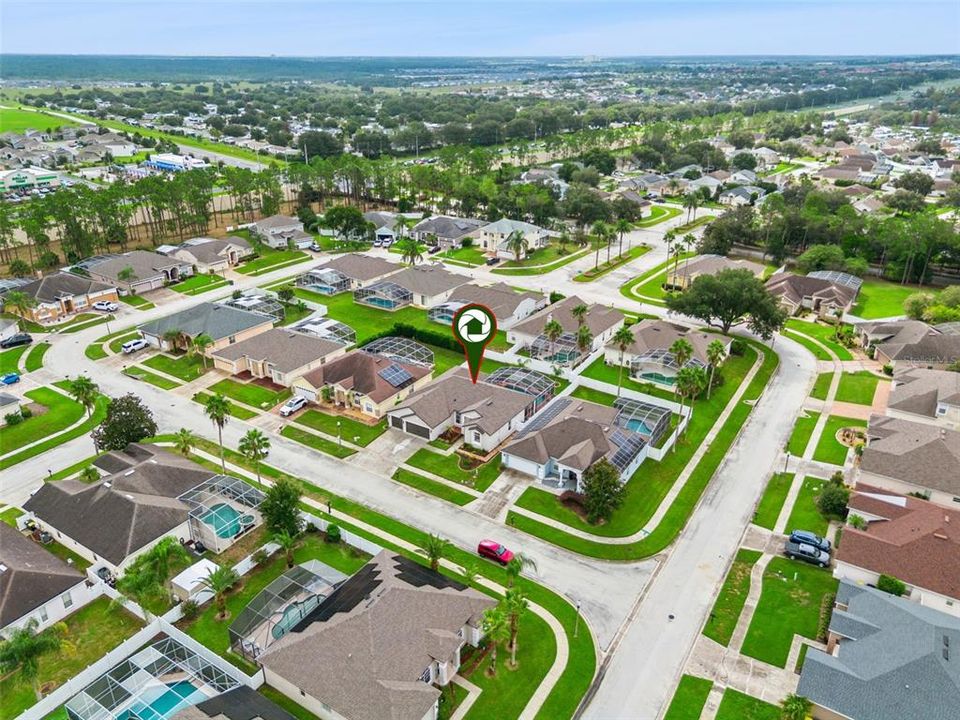 На продажу: $589,990 (4 спален, 3 ванн, 2208 Квадратных фут)