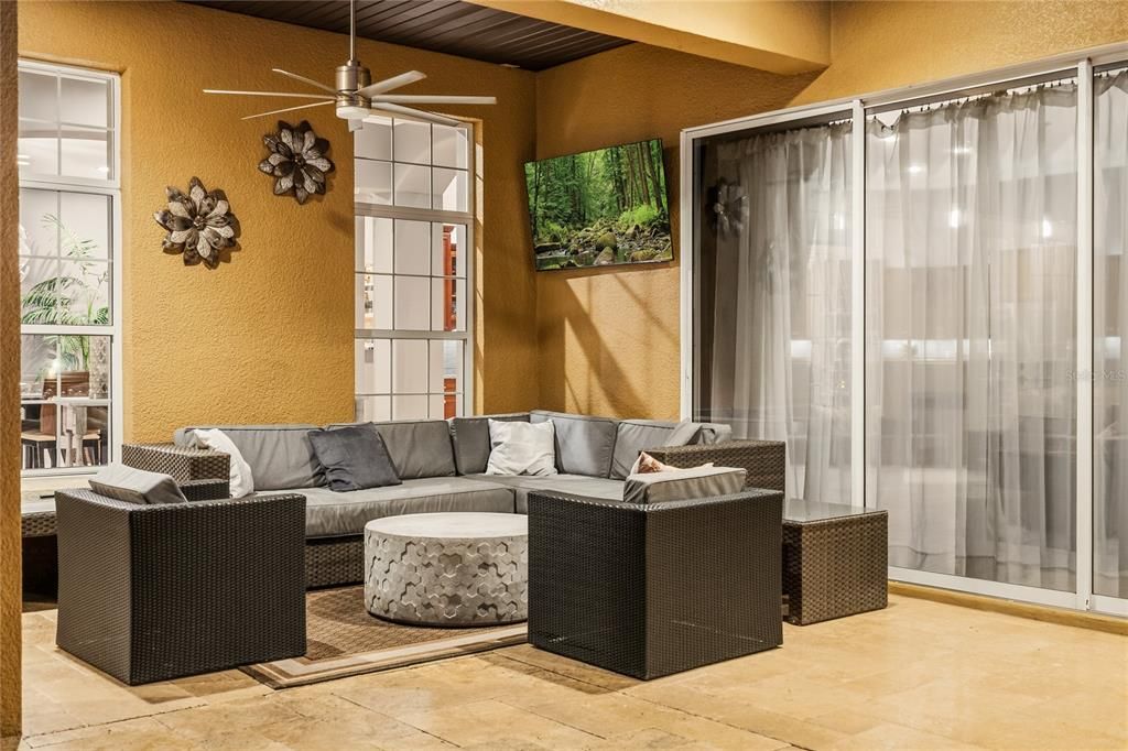 En Venta: $1,500,000 (5 camas, 3 baños, 4924 Pies cuadrados)