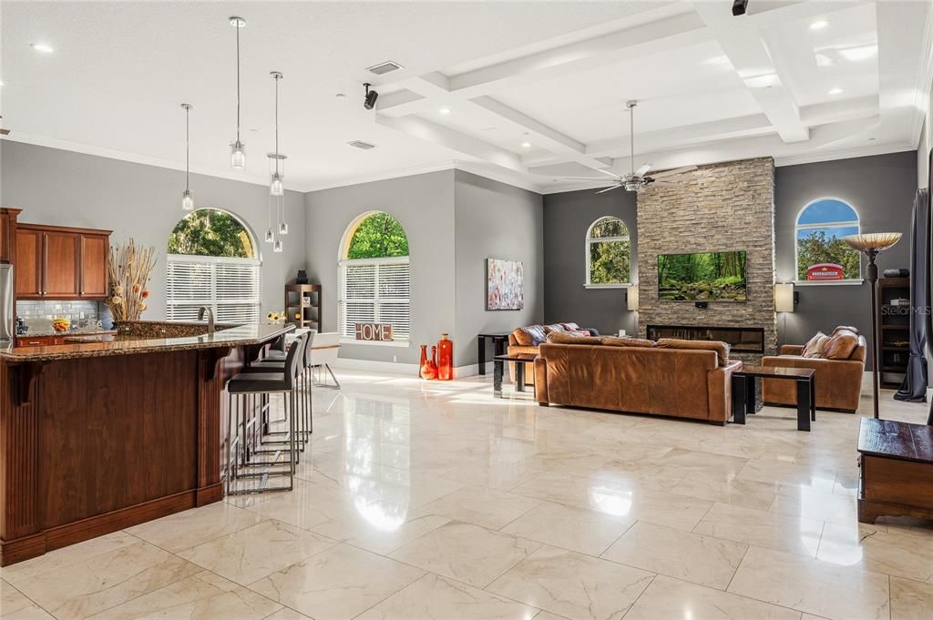 En Venta: $1,500,000 (5 camas, 3 baños, 4924 Pies cuadrados)