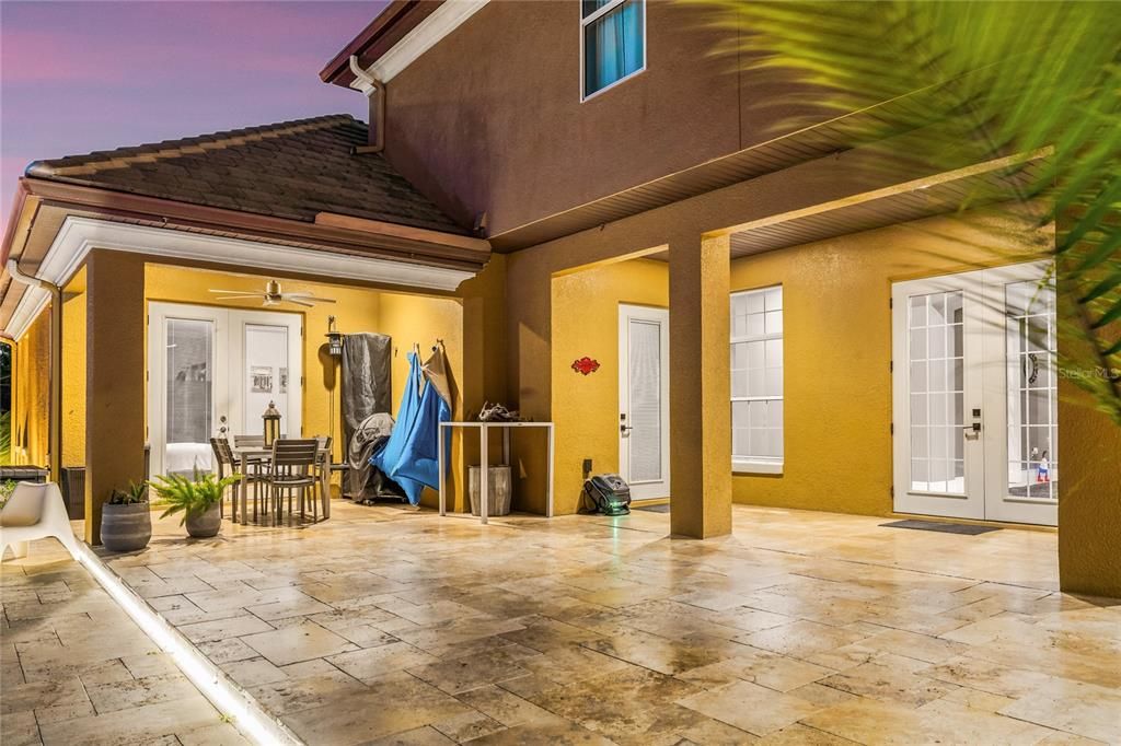 En Venta: $1,500,000 (5 camas, 3 baños, 4924 Pies cuadrados)