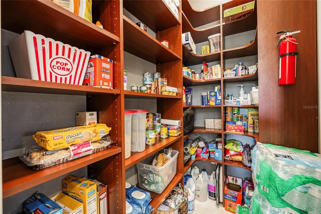En Venta: $1,500,000 (5 camas, 3 baños, 4924 Pies cuadrados)