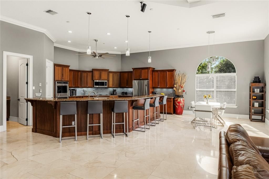 En Venta: $1,500,000 (5 camas, 3 baños, 4924 Pies cuadrados)