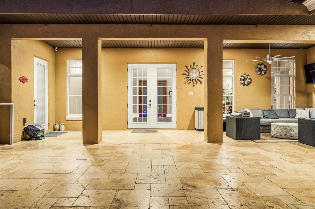 En Venta: $1,500,000 (5 camas, 3 baños, 4924 Pies cuadrados)