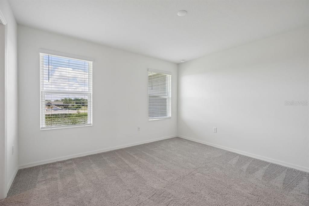 For Sale: $225,320 (3 beds, 2 baths, 1557 Square Feet)